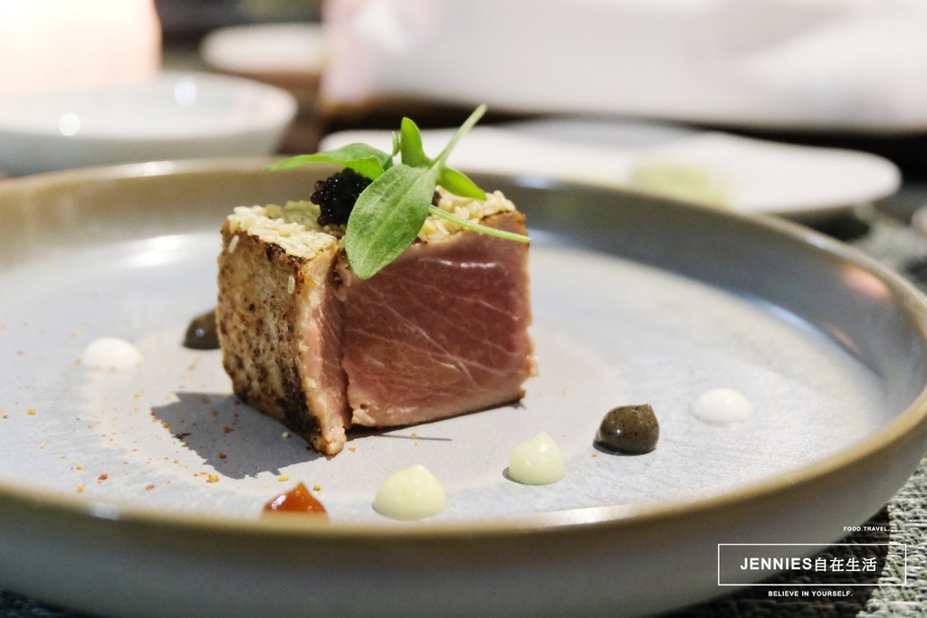 在鑿穴中品嚐一頓Fine Dining創意饗宴｜了了礁溪 V