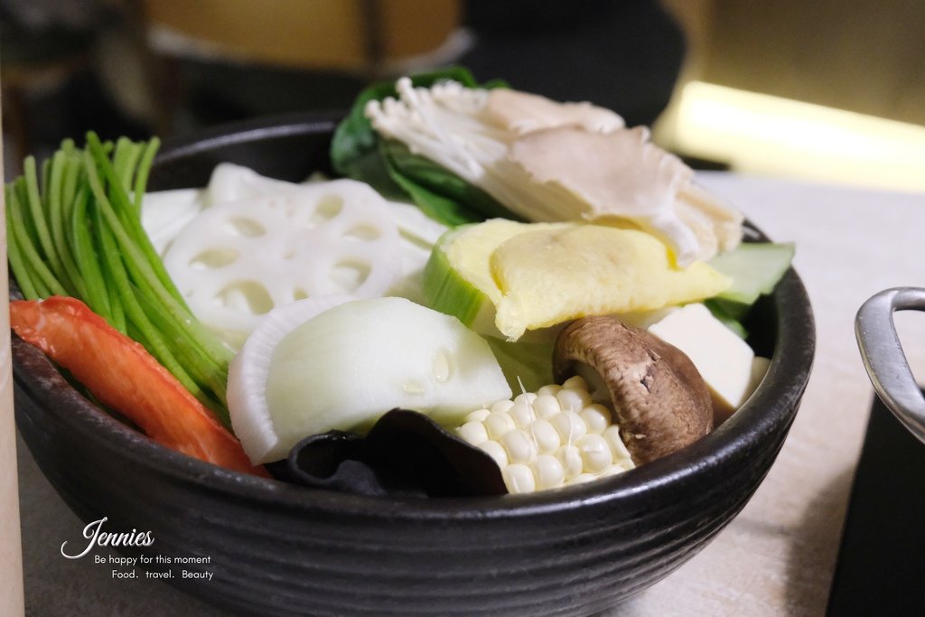 台北東區低調的鍋物店｜茶冉 茶湯火鍋專門店 熱量低不怕胖可以