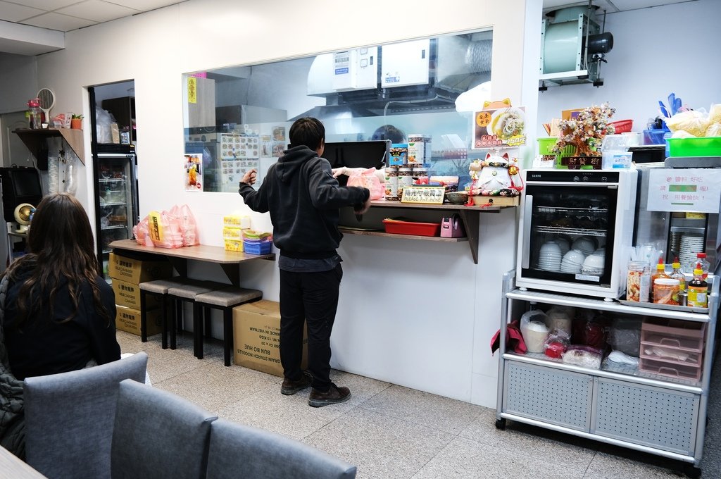 在地人推薦的隱藏小吃店｜安南食府越式餐館 道地越式純正風味