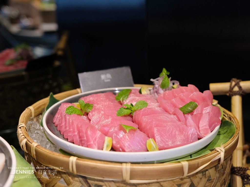 在台北就能享受正宗泰式海鮮盛宴｜泰市場 大直英迪格店  蝦宴