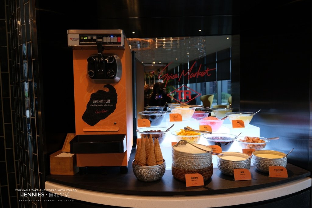 在台北就能享受正宗泰式海鮮盛宴｜泰市場 大直英迪格店  蝦宴