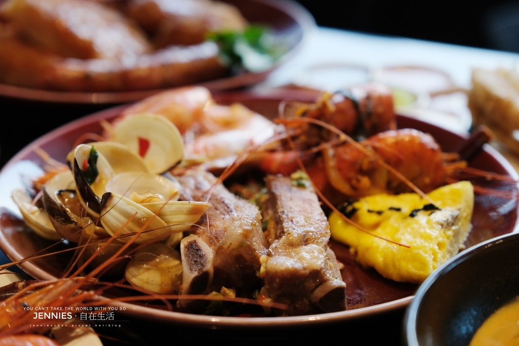 在台北就能享受正宗泰式海鮮盛宴｜泰市場 大直英迪格店  蝦宴