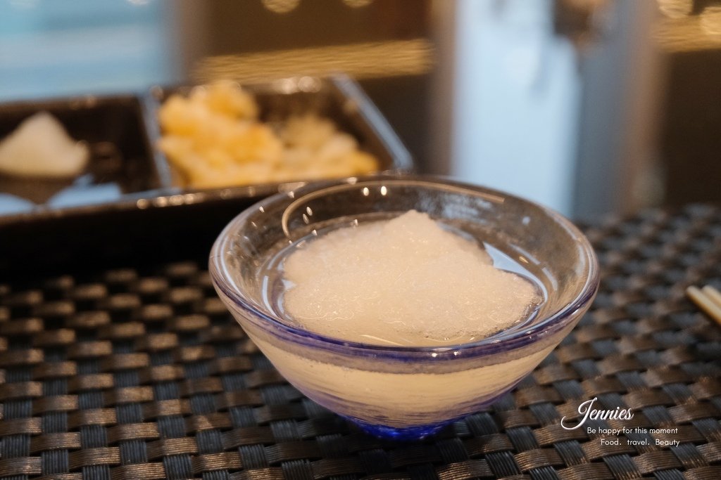一場沒有太多火花的靜靜相遇｜西門町 明水然．樂 風格有餘情感