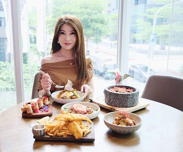JENNIES自在生活｜ 經歷 介紹