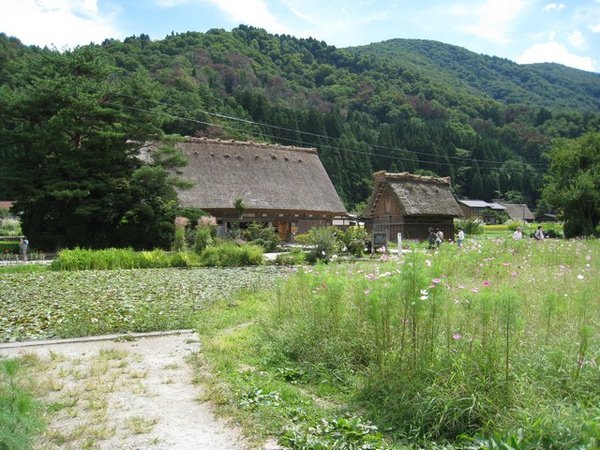 合掌村一景
