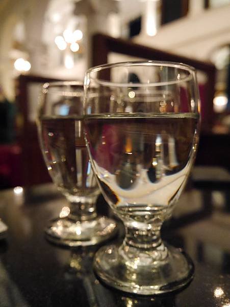 Moooon River Cafe &amp; Books (23)