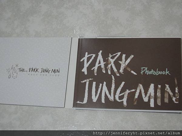 The, Park Jung Min-歌詞本和寫真集