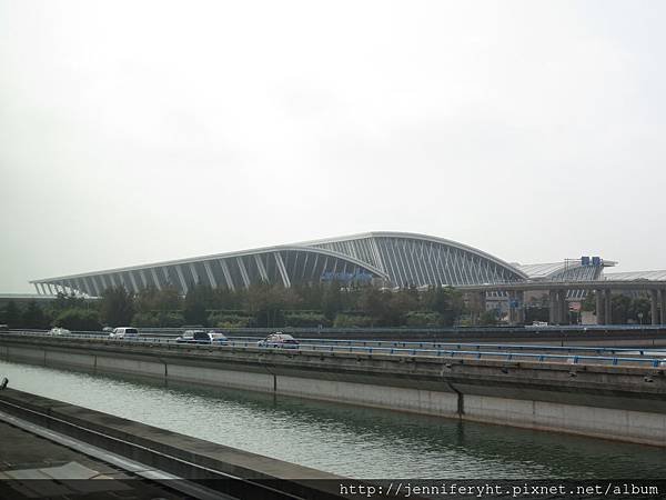 浦東機場到了...