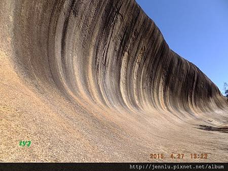 3 00 Wave Rock.JPG