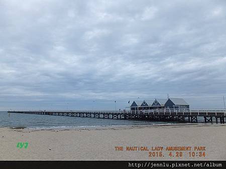 5 02 Busselton Jetty.JPG