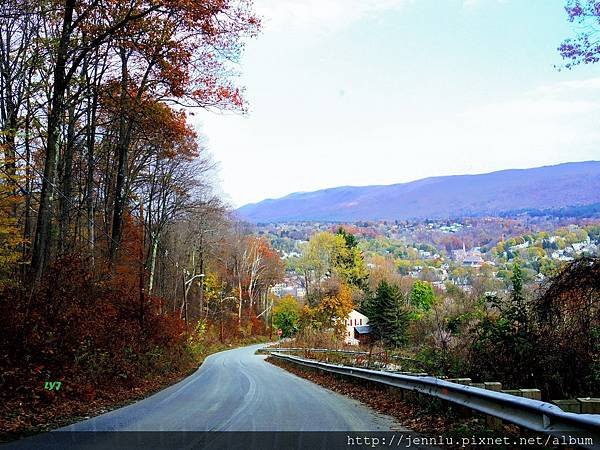 6 6 Mohawk Trail  (6).JPG