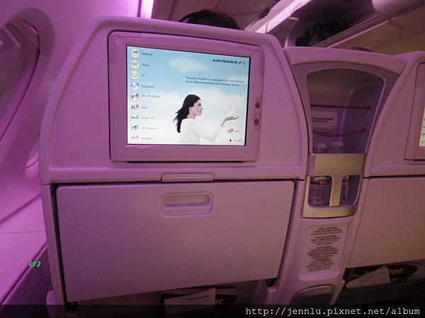 8 10 A380 (2).JPG