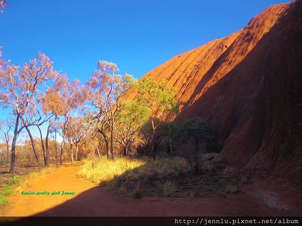 4 2 Ayers Rock - Morning (2).JPG