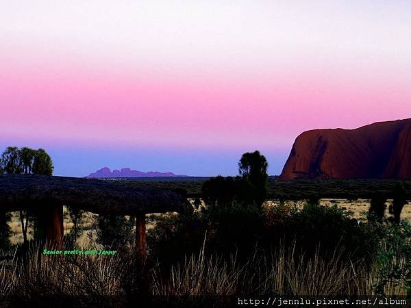 5 1 Ayers Rock - Sunrise (2).JPG