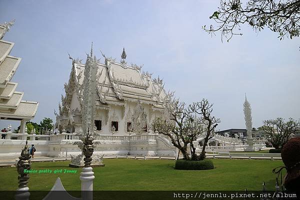 2 4 White Temple (5).jpg