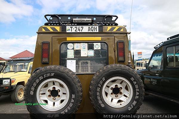 1 3 Tanzania safari vehicle (1).JPG