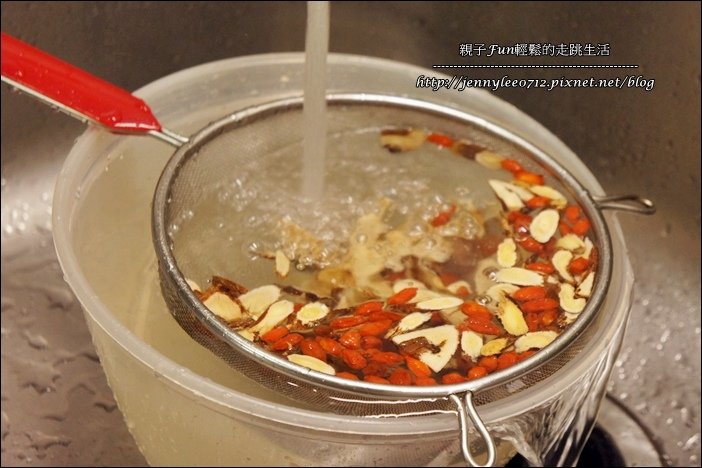 天麻烏骨雞湯3