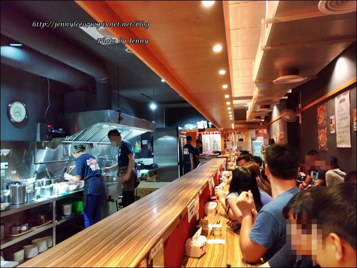 P_20170828_202212_vHDR_Auto.jpg