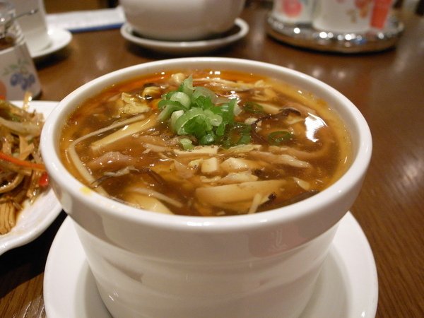 鼎泰豐 - hot and sour soup