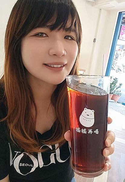 記得喝前搖一搖。竹北茶飲推薦：搖搖再喝濃厚馥郁的芝士讓人滿足