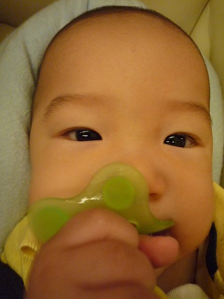 變身~雙眼皮小帥哥~