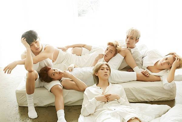 beast-mini-album-vol-6-good-luck-white-version