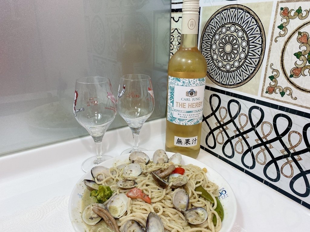 無酒精葡萄酒、氣泡飲開箱｜芳時品味｜CARL JUNG卡爾榮