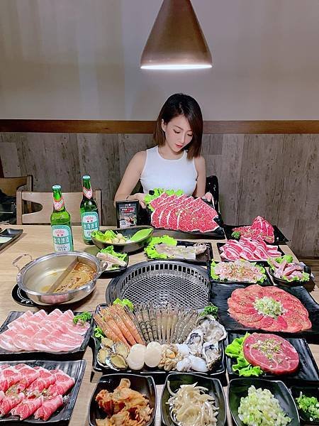 「新竹美食」《 千兵衛燒肉/鍋物吃到飽 新竹店 》｜頂級海鮮