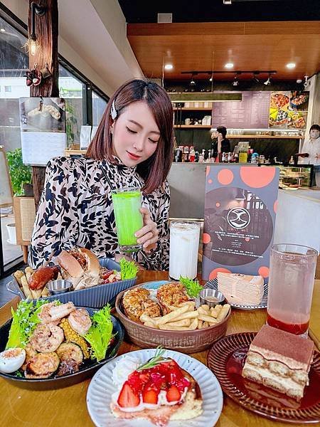 「台中人氣早午餐推薦」輕食、甜點、飲品都很猛｜Cuppa V