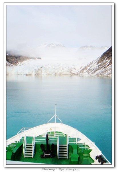 Spitsbergen_glacier2.jpg