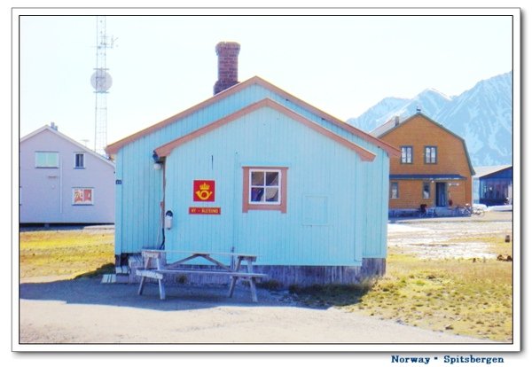 Spitsbergen_post.jpg