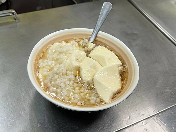 （左營綠豆湯）十兄弟綠豆湯自由店～綠豆＋蒟蒻清爽又消暑、豆花
