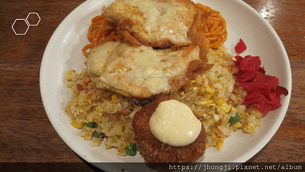 【平價美食】土耳其炒飯拼盤｜長崎｜印度抓飯｜日式炸豬排｜義大