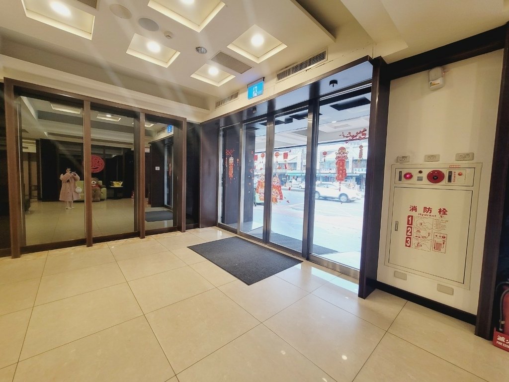 LINE_ALBUM_友愛大飯店_250220_54.jpg