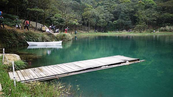 新山夢湖