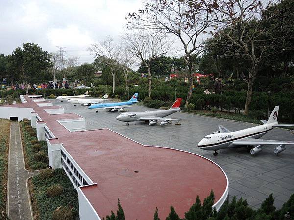 ※桃園市龍潭區※ 【遊樂園】台灣小人國主題樂園 超級適合小小
