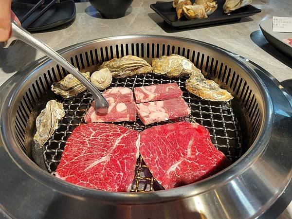 【桃園市】【吃到飽】吃肉肉 CHIH ROU ROU 燒肉専