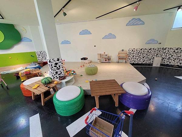 ※宜蘭縣礁溪鄉※ 慢慢窩溫泉旅宿 親子飯店 遊戲室 溜滑梯親