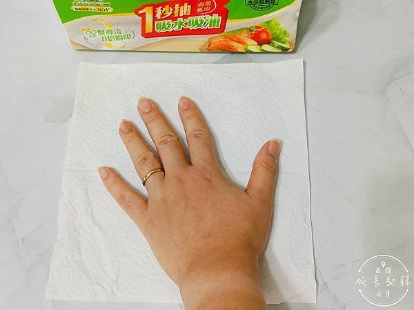 春風廚房紙巾-4.jpg