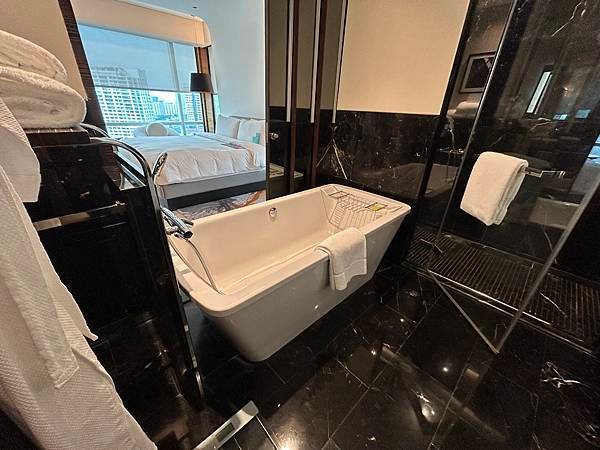 Le Meridien Bangkok - 設施篇
