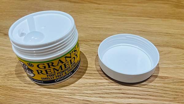 紐西蘭Gran&apos;s Remedy 神奇除臭粉開箱｜解決鞋子異