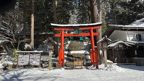 你的名字聖地巡禮：日枝神社看三葉取水，後方城山公園還能散策