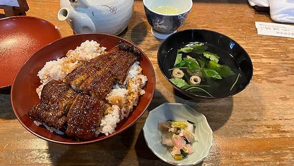 隱身奧飛驒高山的美味鰻魚飯！在山區也能吃到平價美味｜うな亭