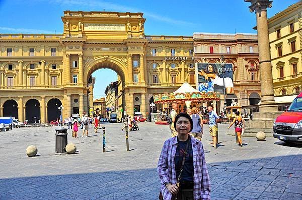 404-Florence-統治廣場－_resize.jpg