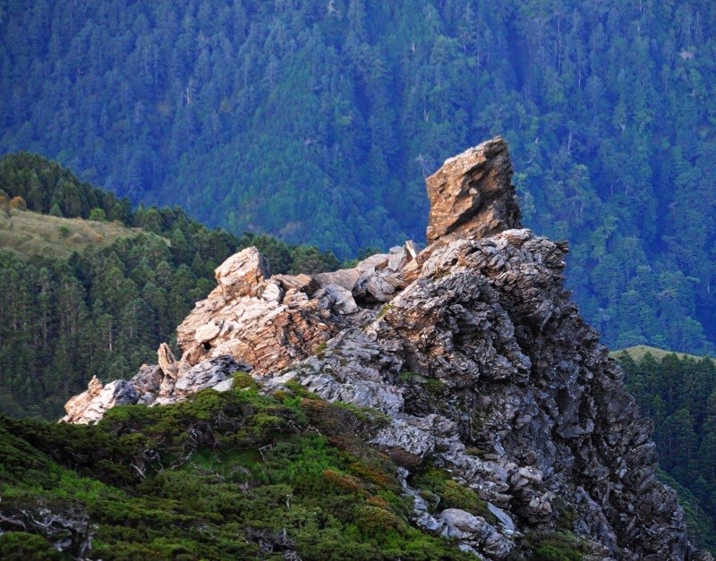 371-往南湖主峰-.JPG