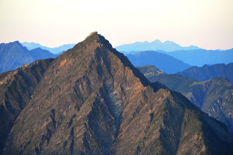 370-往南湖主峰-.JPG