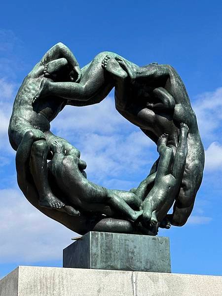 640-Oslo-維格蘭雕塑公園-.JPG