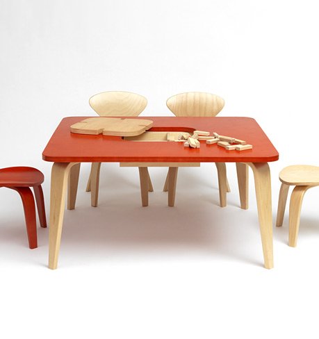 child_table_01.jpg