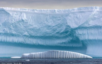 iceberg02_m.jpg