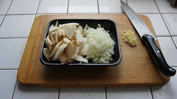 04處理好的食材.jpg